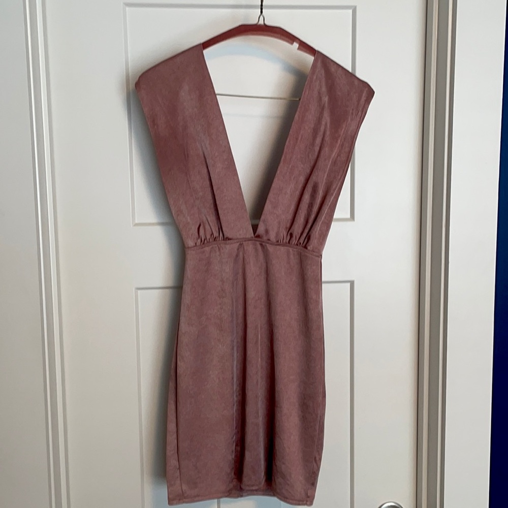 Fitted, deep V dress. Size S.